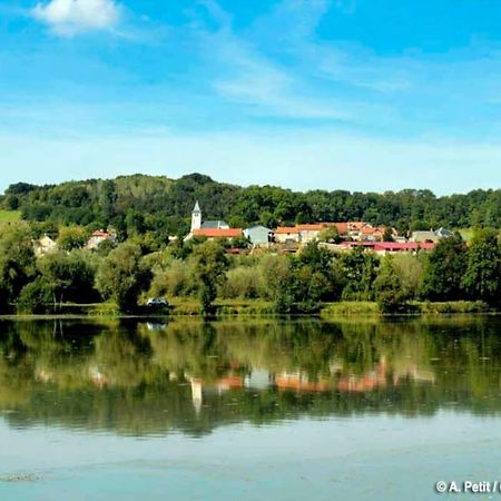 Au Coeur De Bruyeres Leilighet Eksteriør bilde